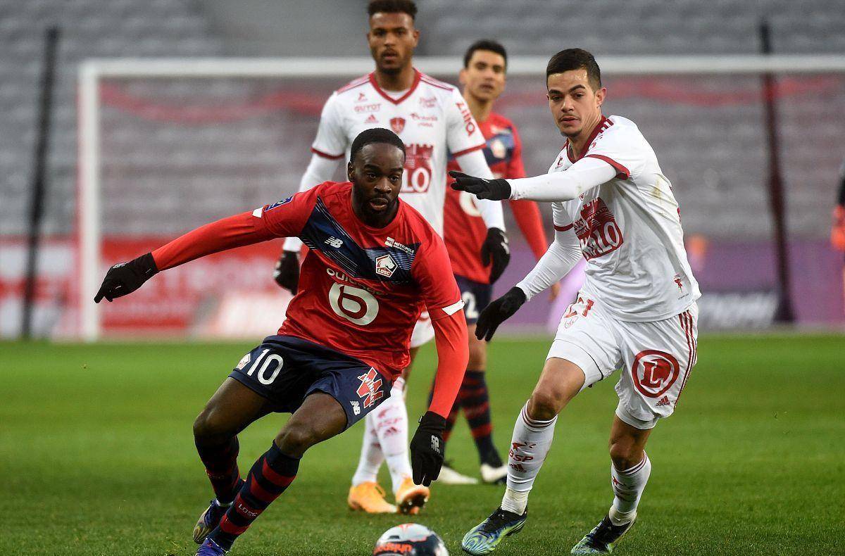 随着球队调 随着球队调